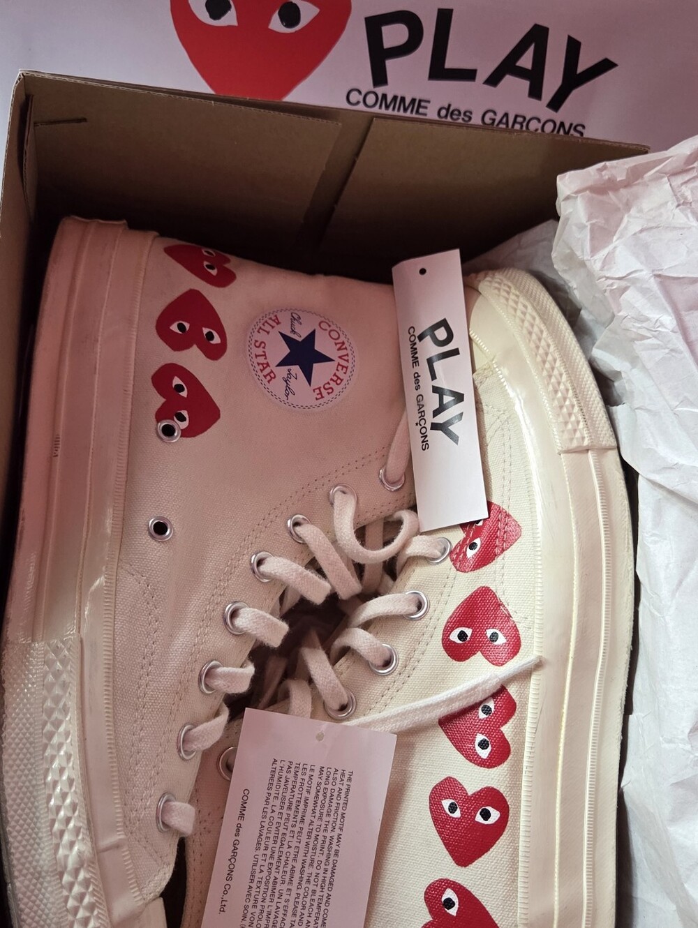 Comme des Garçons PLAY x Converse Chuck Taylor All Star Heart High Top
